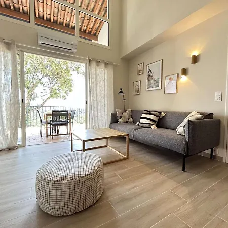 Duplex 5p Avec Terrasse Et Piscines - Fr-1-226-521 *