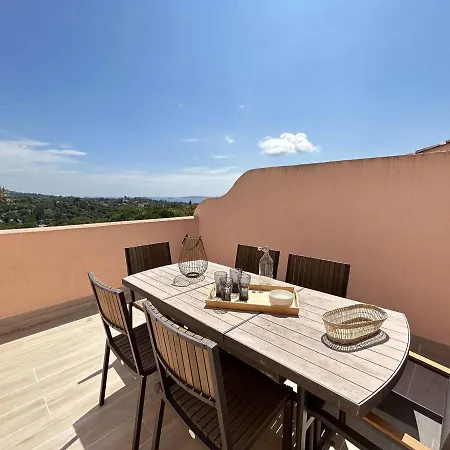 Duplex 5p Avec Terrasse Et Piscines - Fr-1-226-521 アパート グリモー